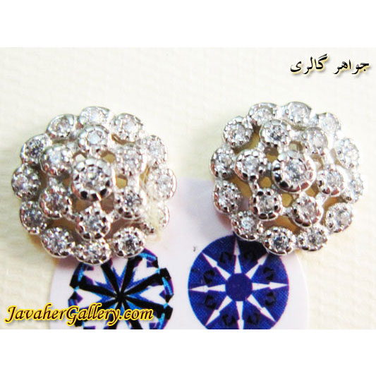 GO-1148 گوشواره نقره میخی طرح زیبا با نگینهای زیرکن سنتاتیک درخشان